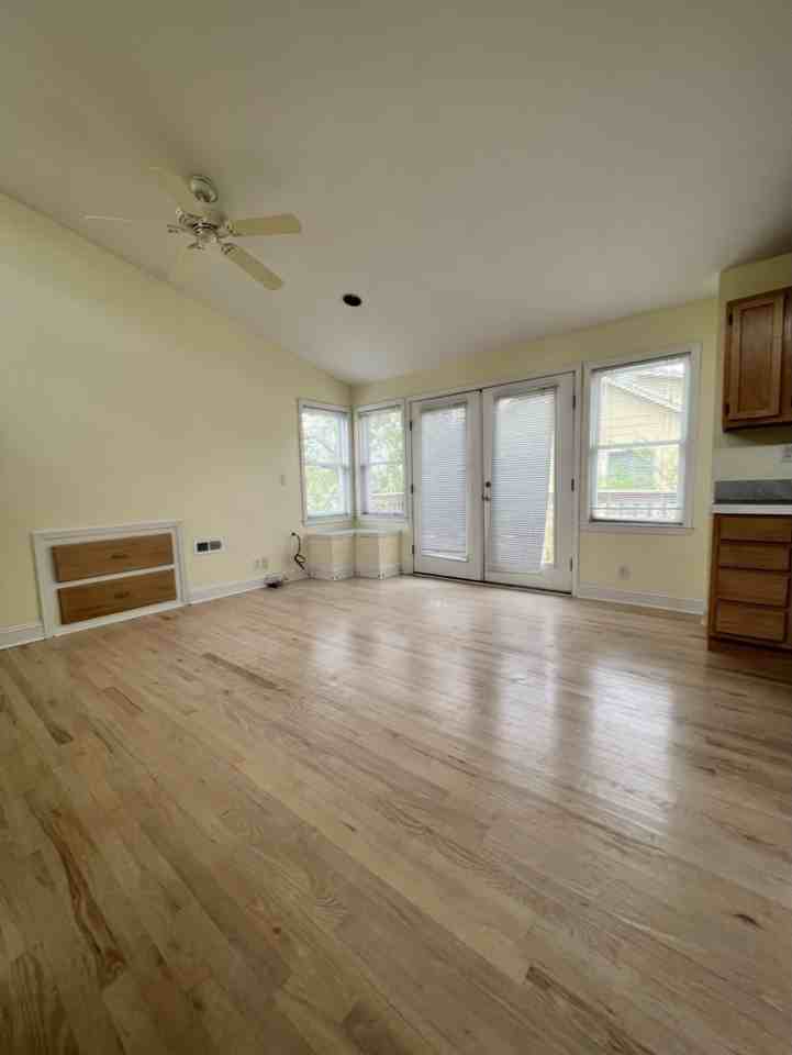 4600 Idaho Ave - Photo 2 of 7