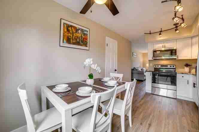 1136 Camellia Dr #3 - Photo 4 of 7