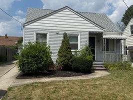 featured image of 15513 Rockside Rd #NA