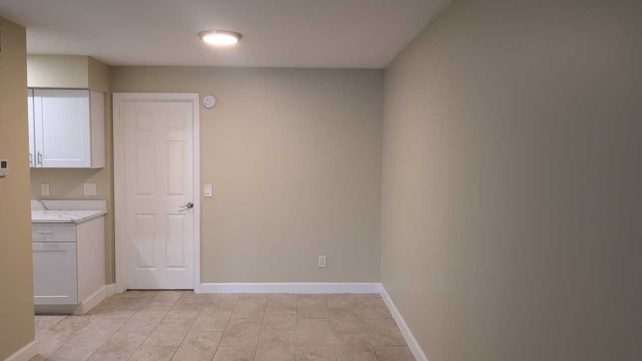 1693 2nd Avenue North #7 - Photo 6 of 15
