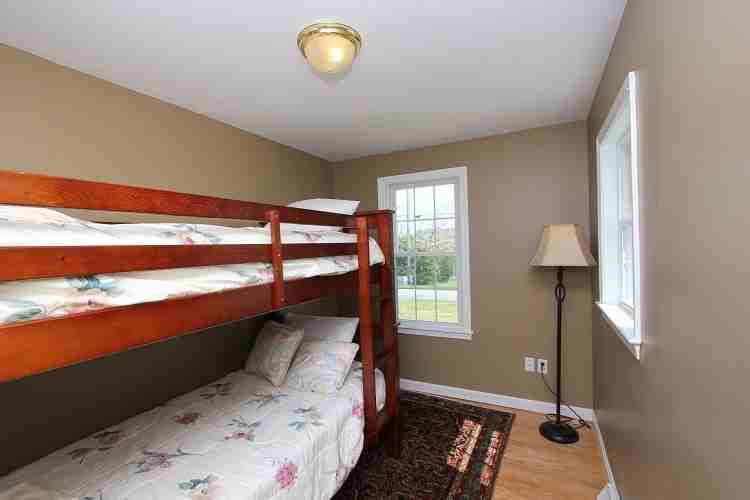 36 Wood Ave #NA - Photo 6 of 18