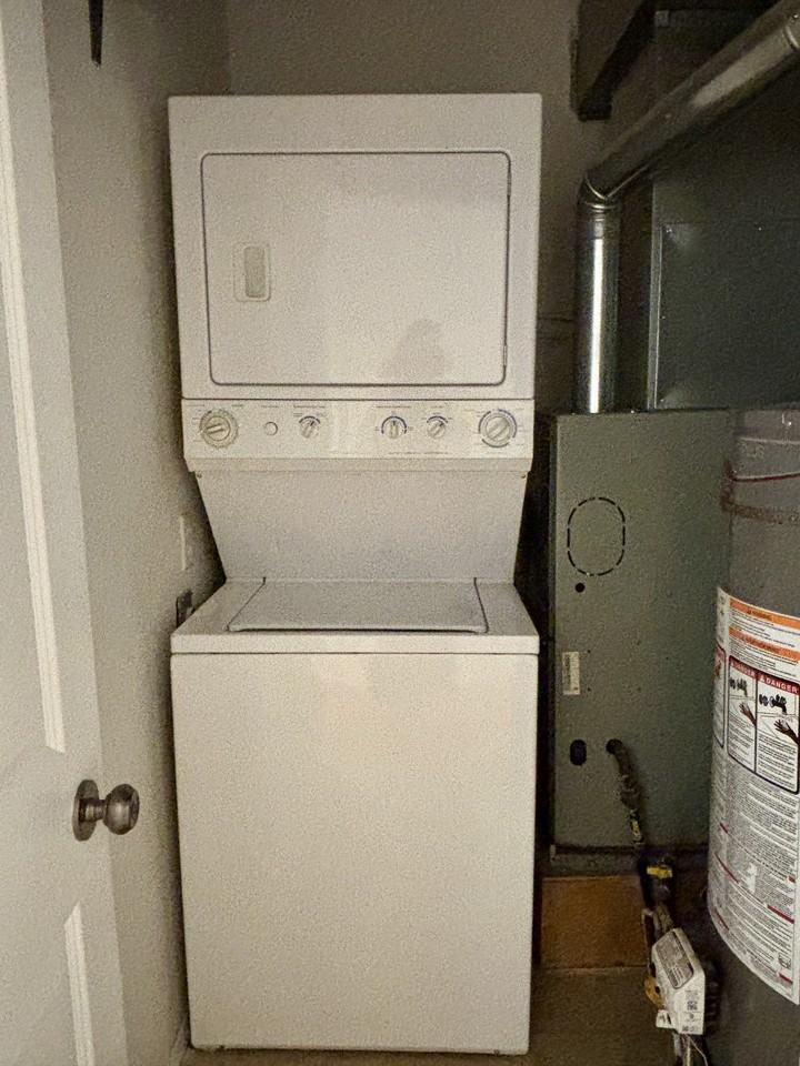 13065 103A Avenue - Photo 5 of 14