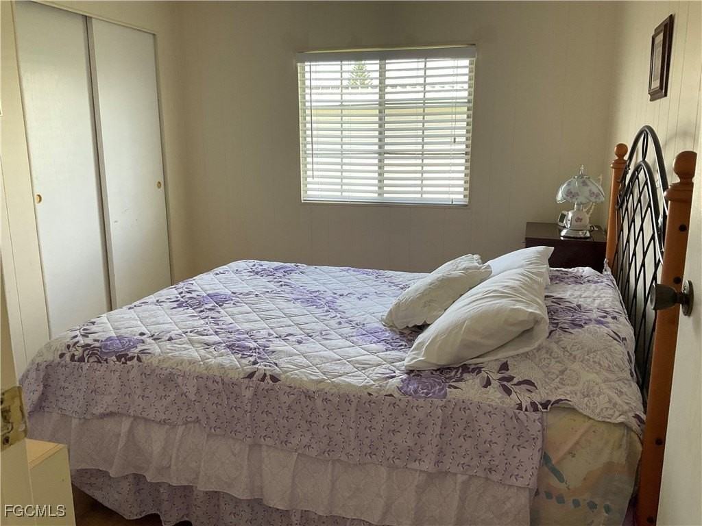 566 Hogan Dr - Photo 4 of 25