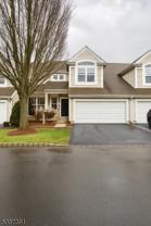 131 Marlboro Cir - Photo 1 of 1