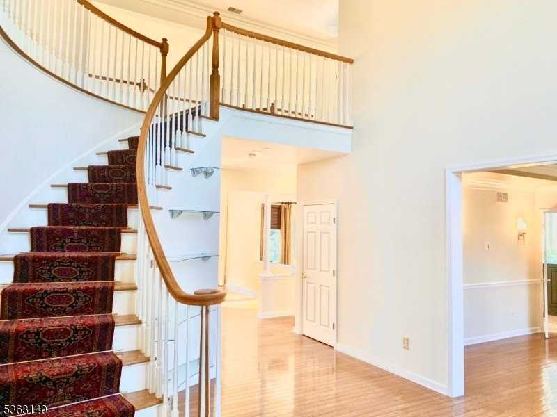 43 Rosewood Ct - Photo 5 of 14