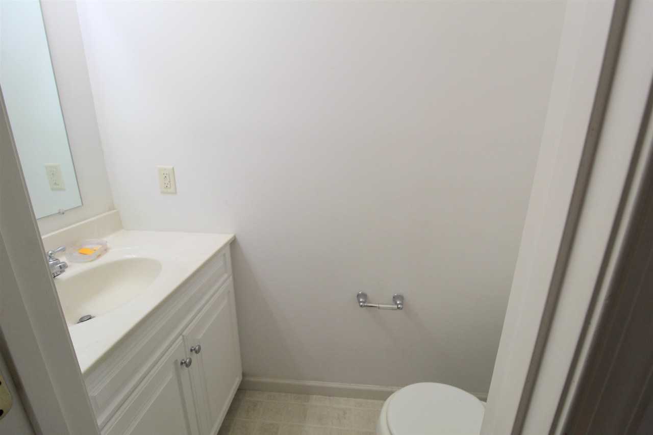 2911 Diamond Spring Ln - Photo 6 of 24