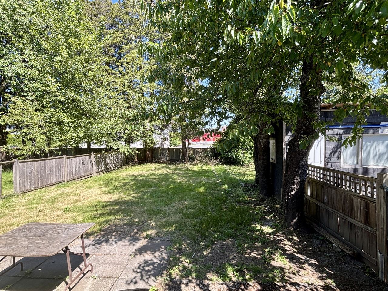 13065 103A Avenue - Photo 3 of 14