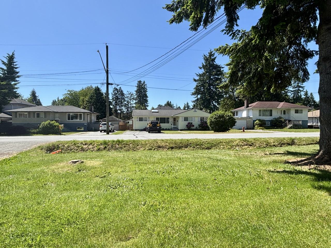 13065 103A Avenue - Photo 2 of 14