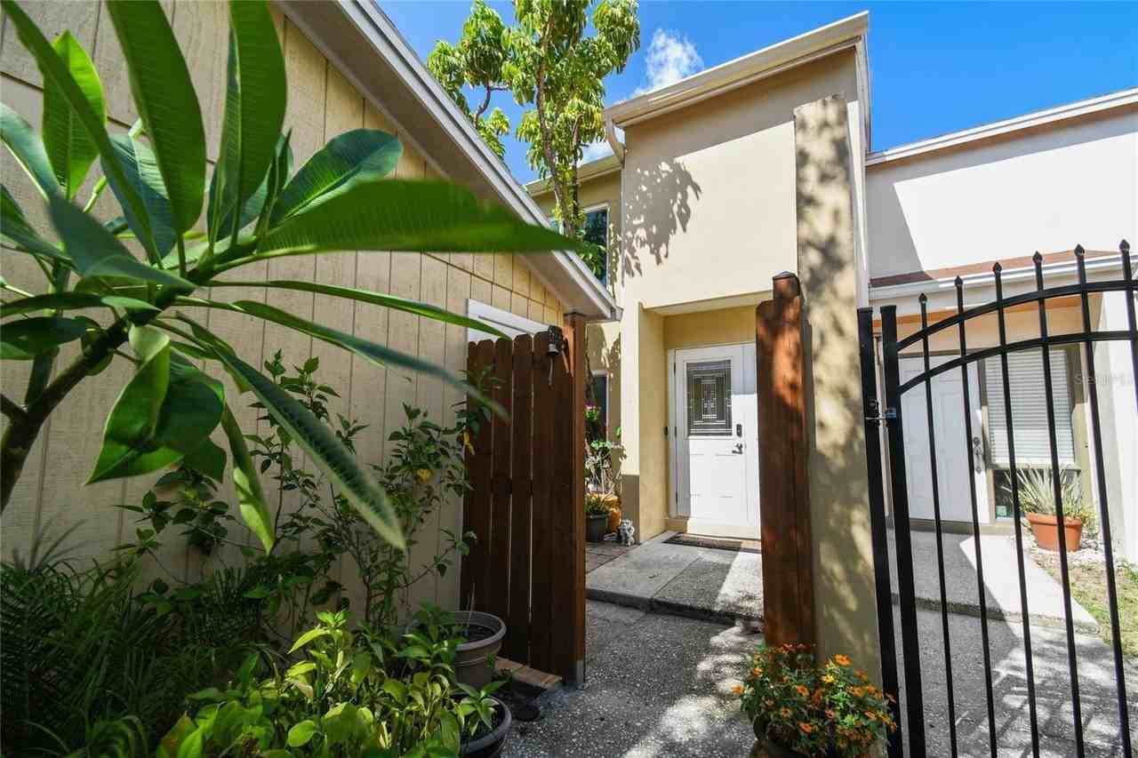 97 E Davis Blvd #B - Photo 5 of 50