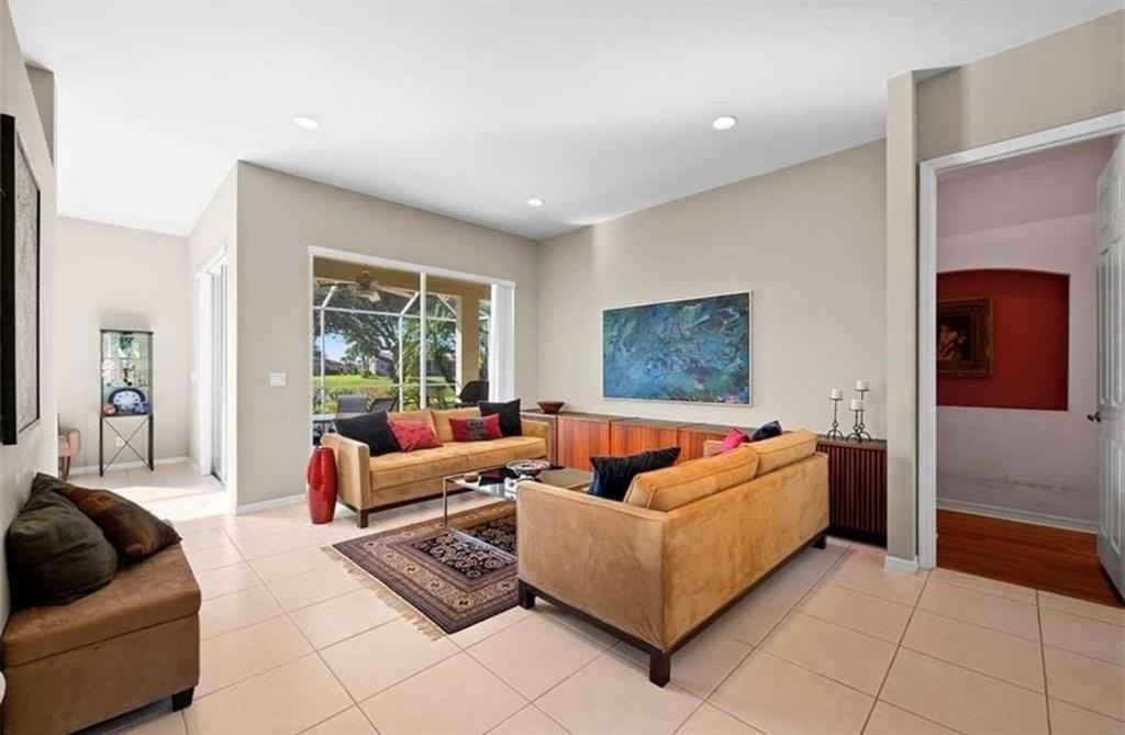 726 Grand Rapids Blvd - Photo 7 of 21