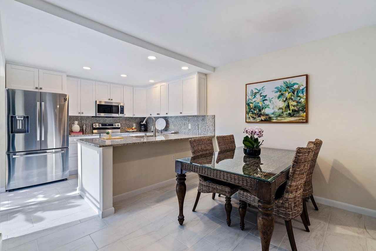 2316 23rd Court - Photo 3 of 23