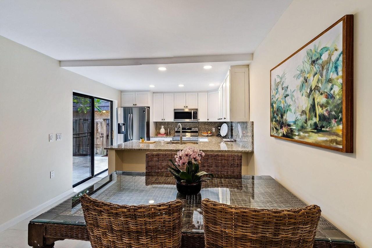 2316 23rd Court - Photo 7 of 23