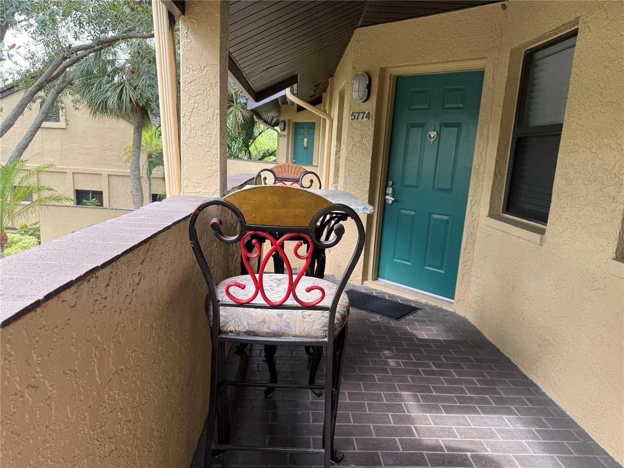 5770 Ashton Lake Dr #8 - Photo 3 of 46