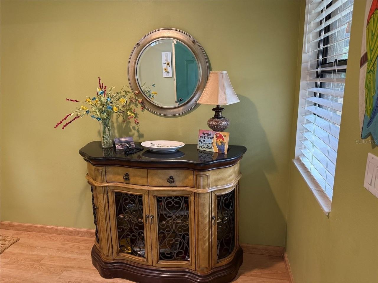 5770 Ashton Lake Dr #8 - Photo 5 of 46