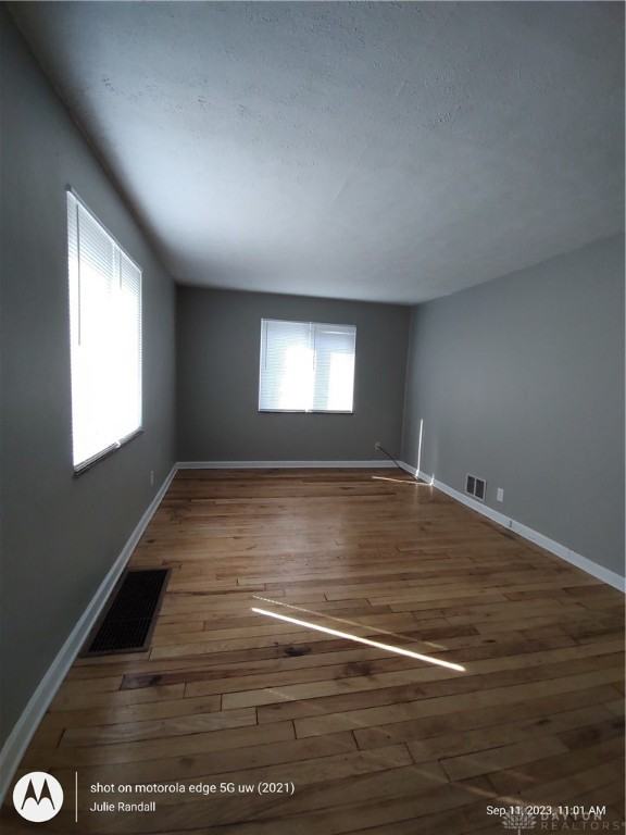 45 S Wright Ave ##D - Photo 3 of 8