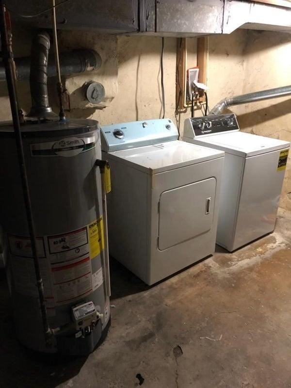 6141 Master St #A - Photo 3 of 4