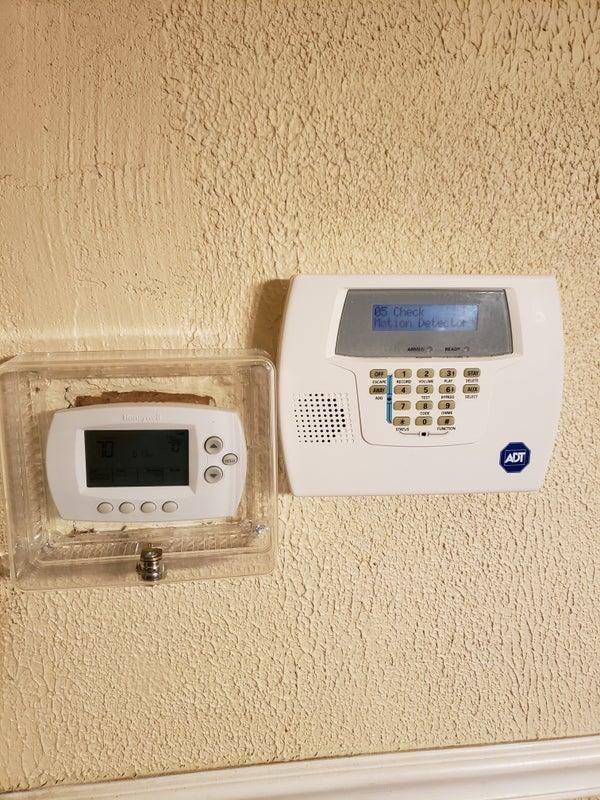 6141 Master St #A - Photo 4 of 4