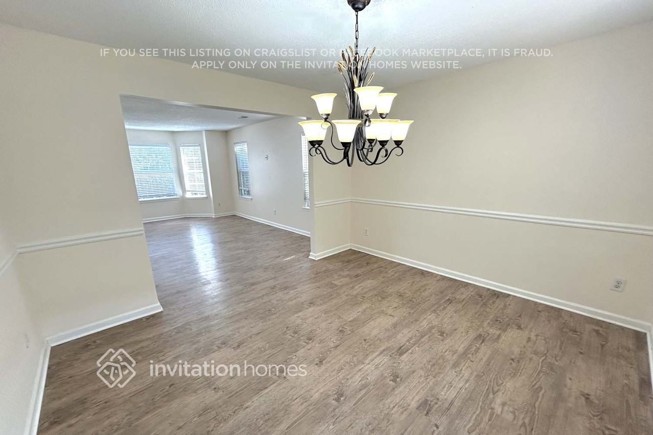 2204 Eagles Nest Cir - Photo 7 of 19