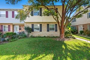 featured image of 712 Biltmore Dr