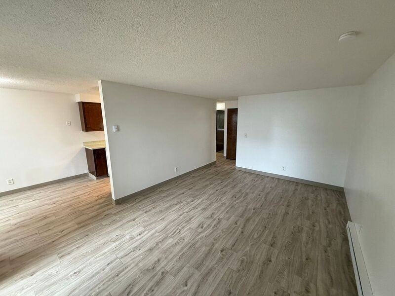 4135 State St #19 - Photo 4 of 15