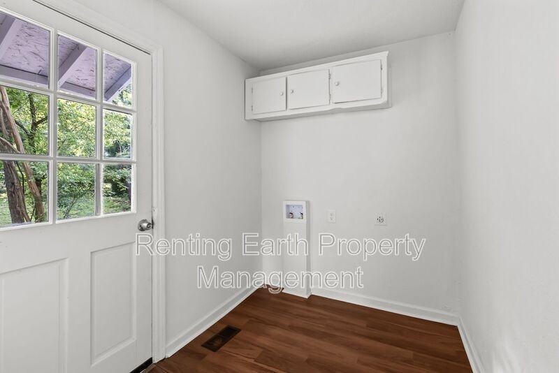 832 Meadowbrook Dr - Photo 7 of 18