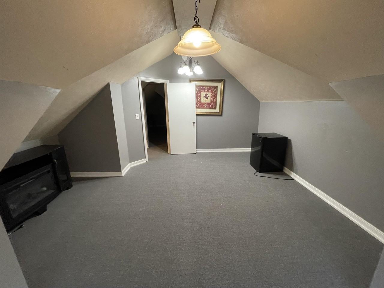 3119 College - Photo 3 of 9