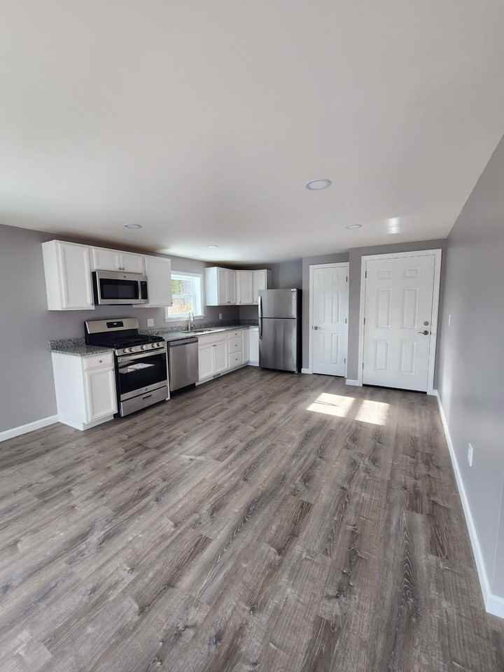 45 Northway St #45UNITC1 - Photo 4 of 9