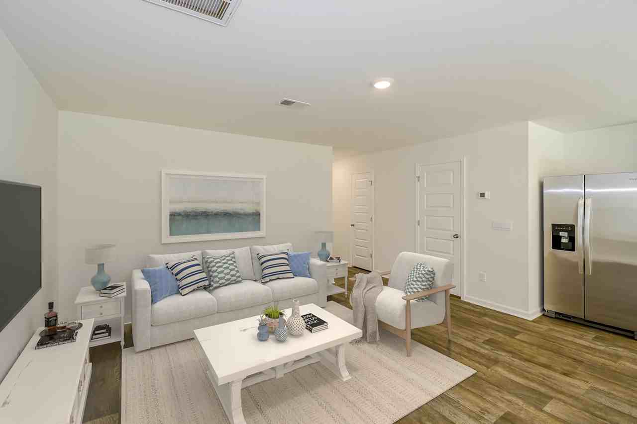 51 Striker Rd - Photo 4 of 50