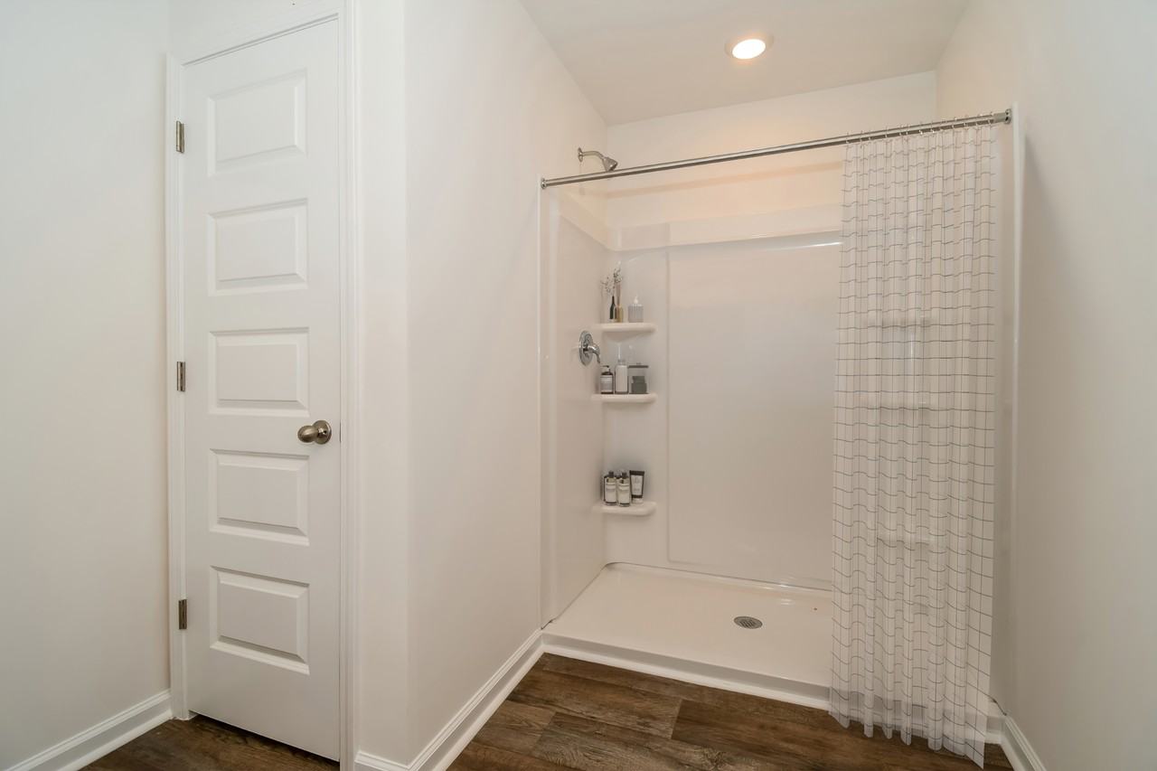 40 Striker Rd - Photo 7 of 50