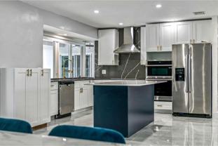 4811 Hayes St - Photo 1 of 1