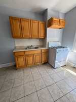 featured image of 1500 W Grange Ave