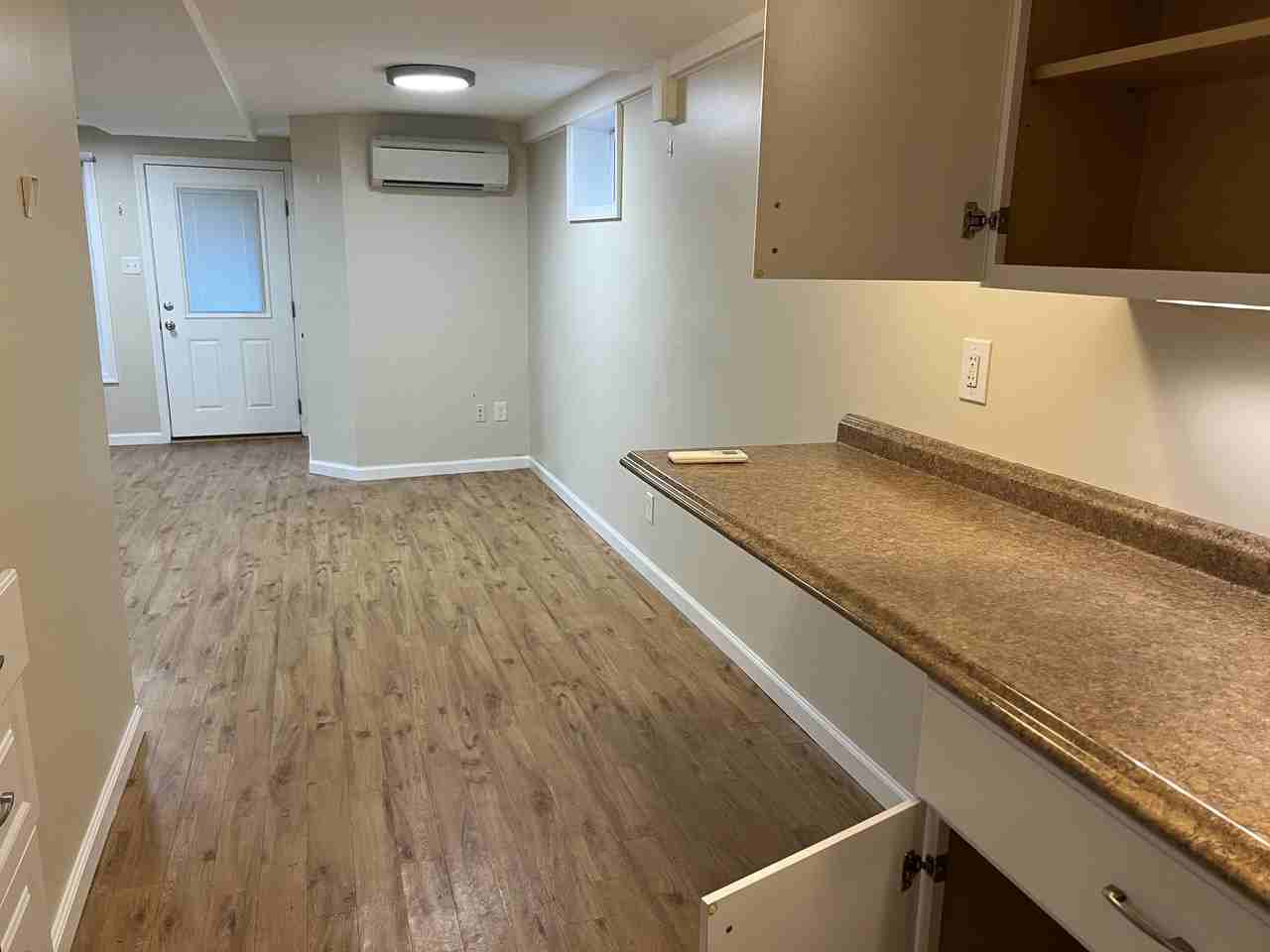 W Jefferson ST #C - Photo 2 of 42