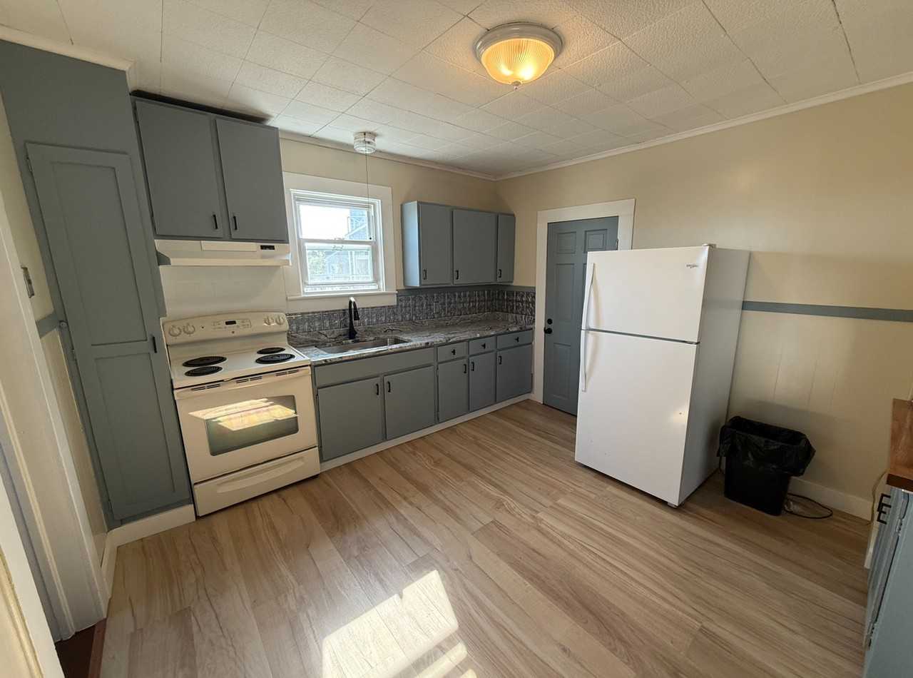 15 Summit St #1 - Photo 2 of 16