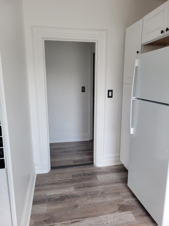 44 Union Ave #3 - Photo 4 of 13