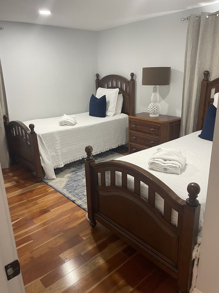 29 Warwick Way #NA - Photo 4 of 9