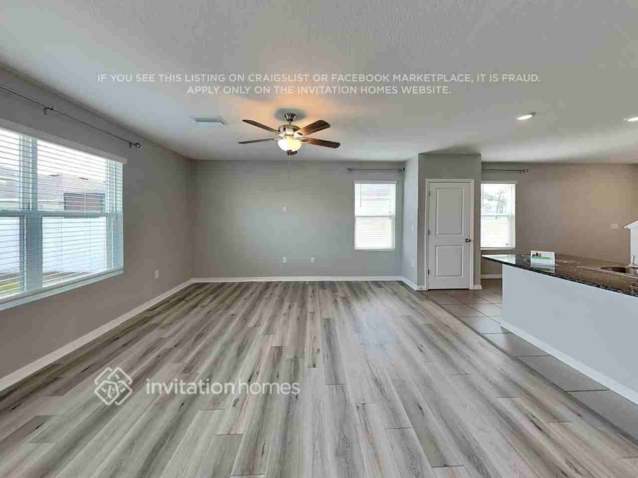 4911 Willow Breeze Way - Photo 4 of 19