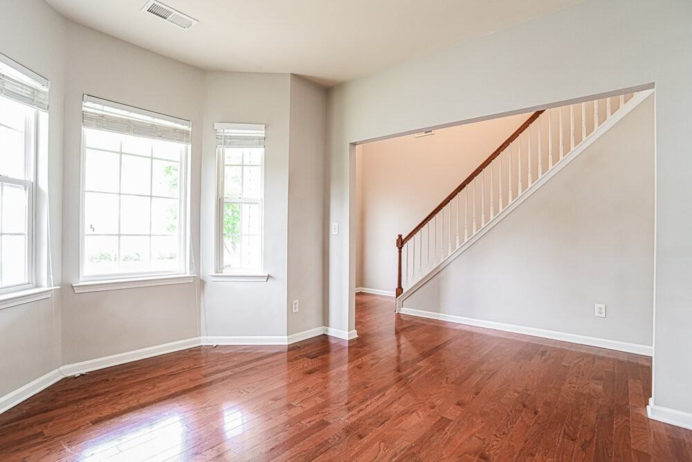 12201 Palomar Dr - Photo 6 of 17