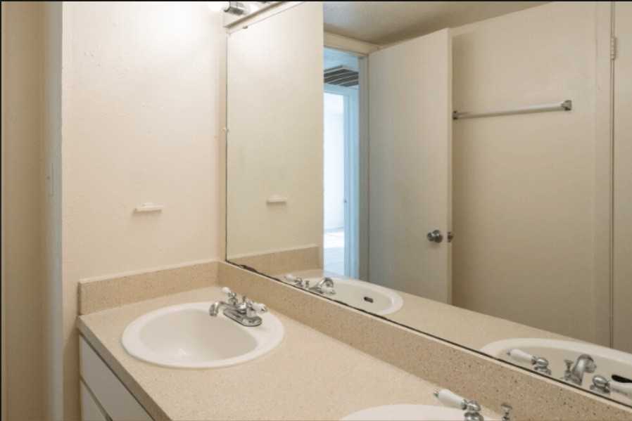 Speedway & E 45th St #160 - Photo 7 of 9