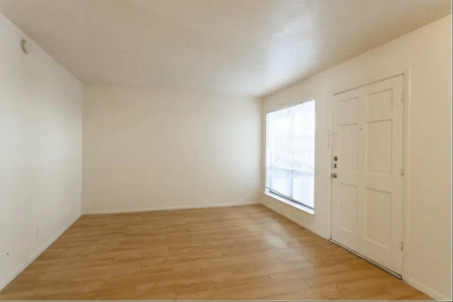 Speedway & E 45th St #160 - Photo 3 of 9