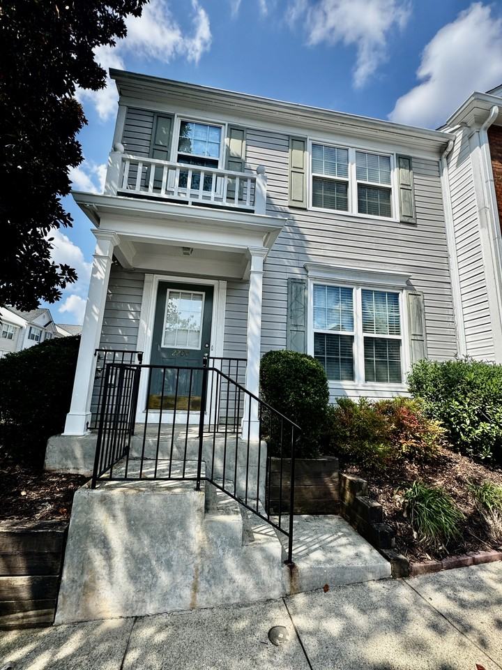 2200 Kilmington Square - Photo 2 of 34