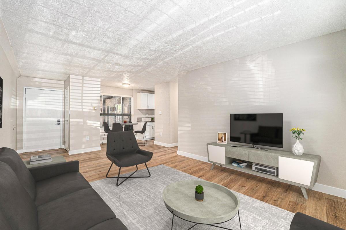 5100 Leetsdale Dr - Photo 2 of 16