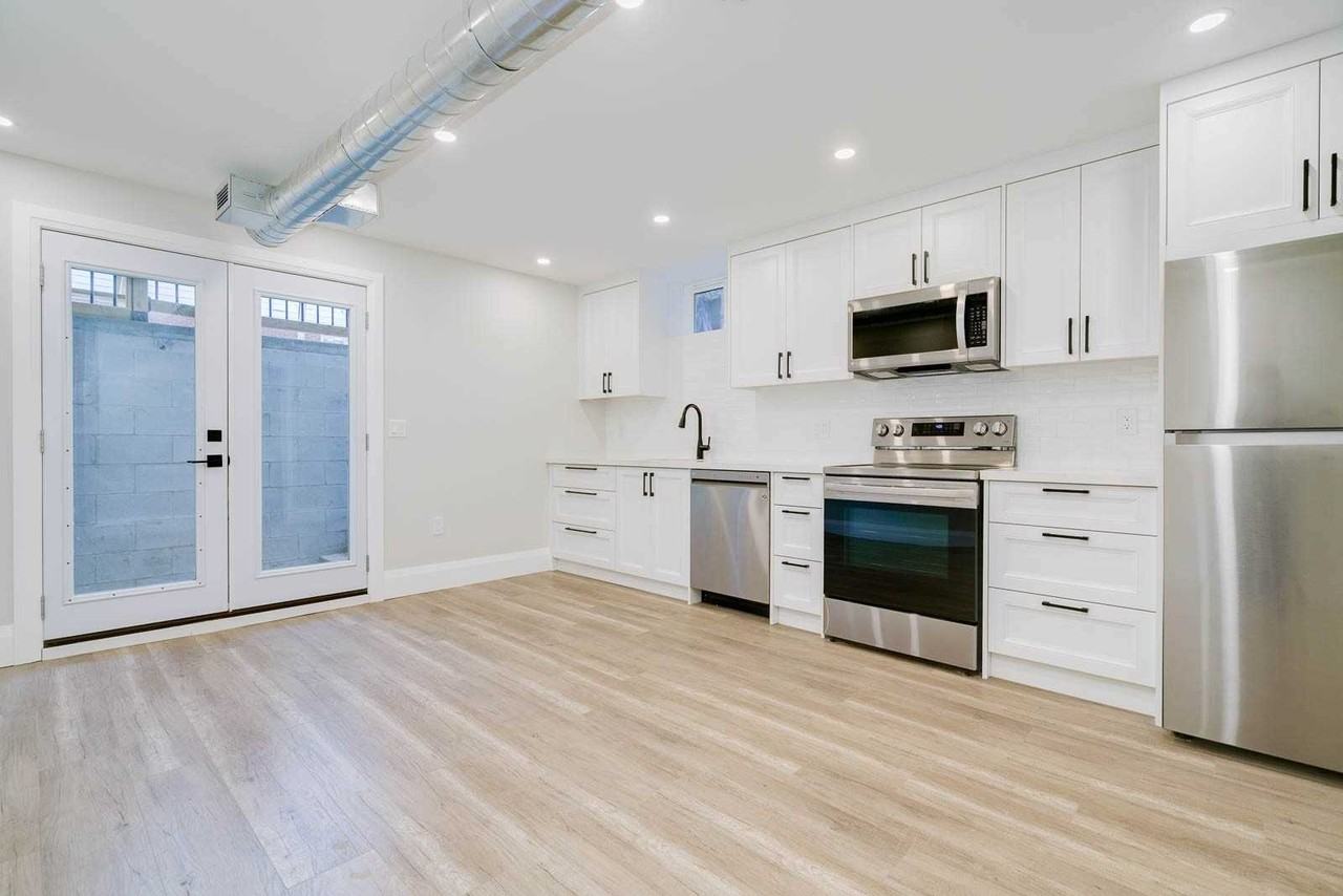 209 Greenwood Avenue #3 Basement - Photo 2 of 11