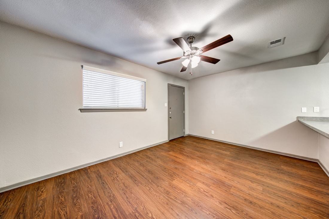 W Ben White Blvd & Menchaca Rd #205 - Photo 3 of 7