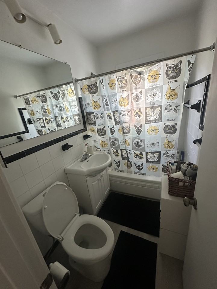 13 Pine Avenue South - Photo 3 of 6