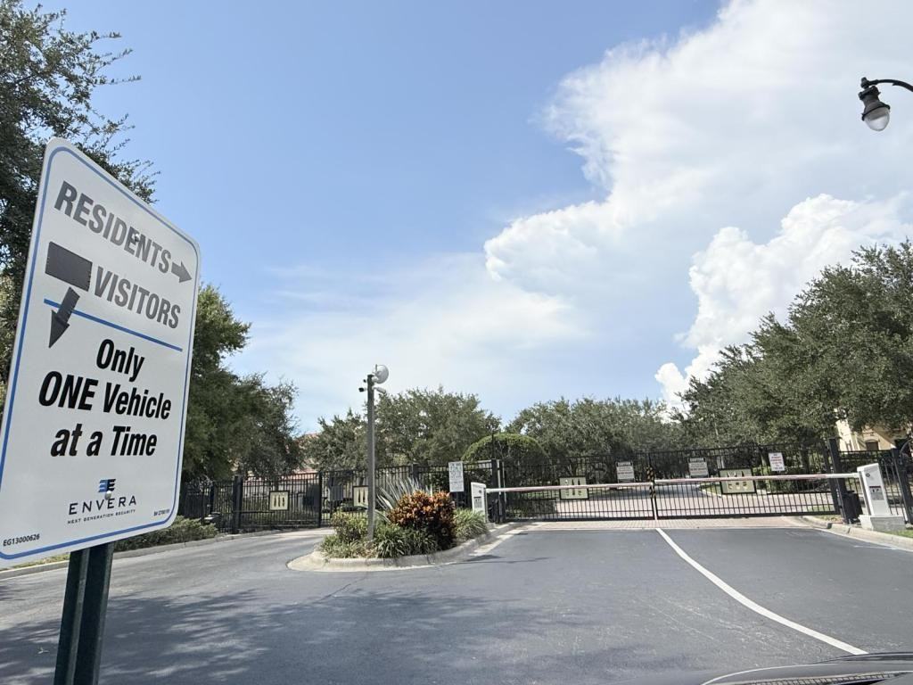 6976 Lucca Street - Photo 6 of 50