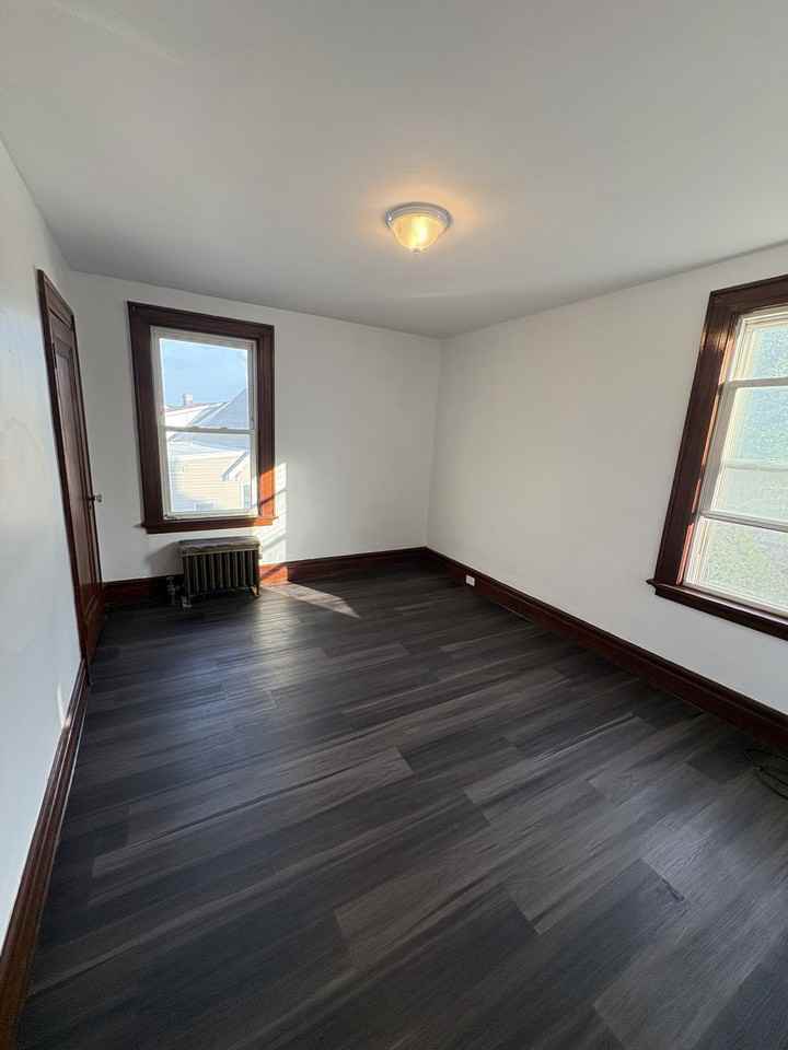 Chapman Pl. - Photo 5 of 20