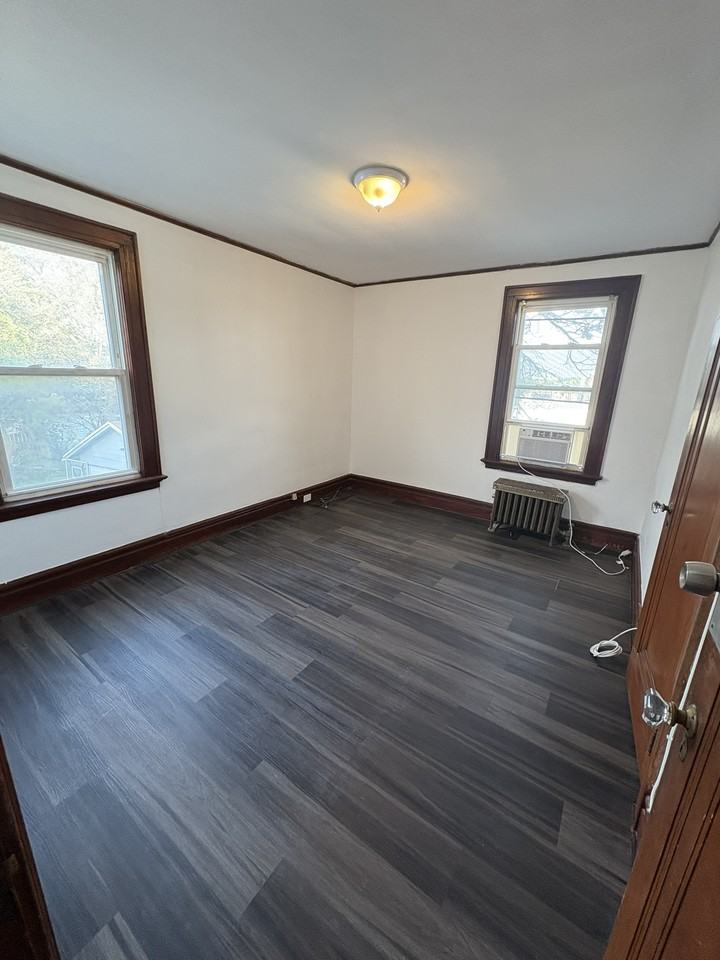 Chapman Pl. - Photo 6 of 20