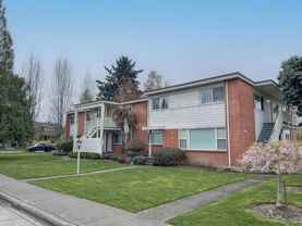 1115 N 12th St #10 - Photo 1 of 1