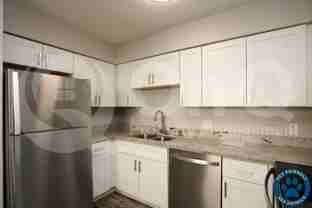 2807 E Paradise Ln #103 - Photo 1 of 1