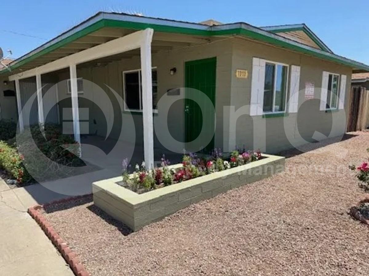 1717 N 42nd St #1 - Photo 4 of 21